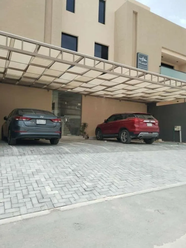 أسعار مظلات مواقف سيارات 2025 الرياض