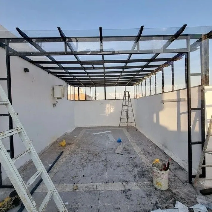 مظلات سطوح من لكسان انواع احدث تركيب في الرياض
