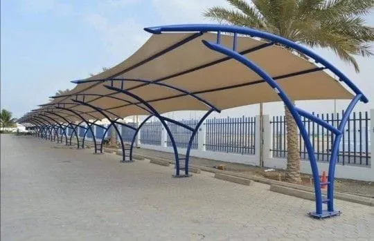 أحدث أشكال مظلات مواقف سيارات تناسب الذوق السعودي