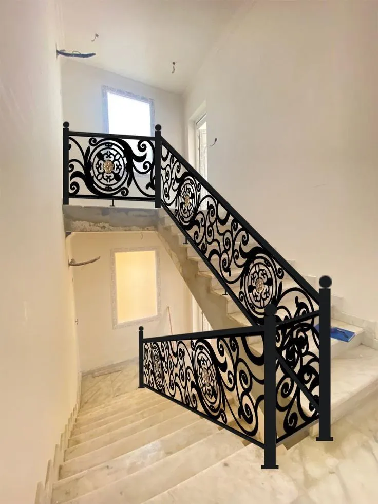 رقم حداد متنقل متوافر في الرياض 0504643464