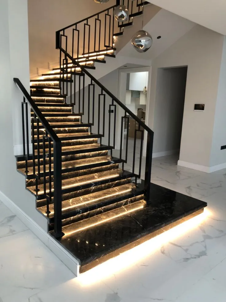 رقم حداد متنقل متوافر في الرياض 0504643464