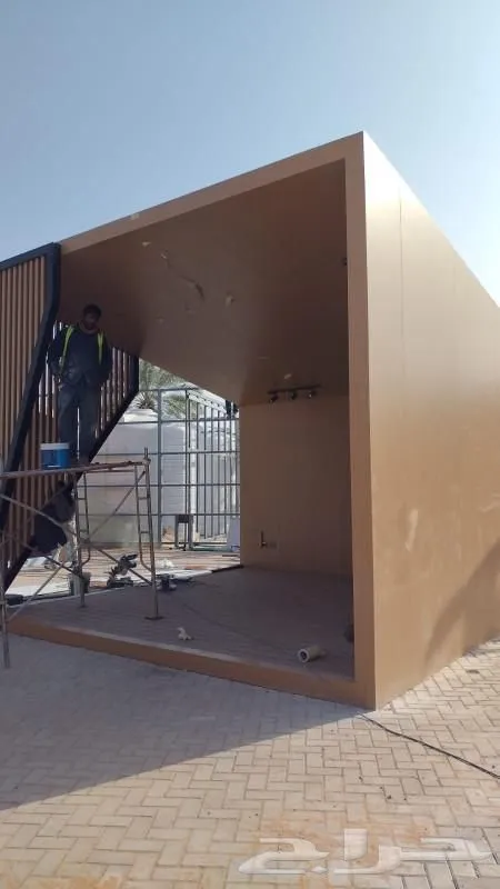 نصائح شراء ساندوتش بنل للجدران والأسقف حي النرجس