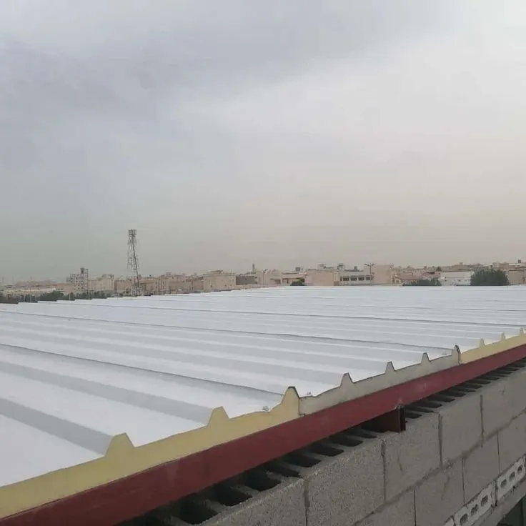 مميزات ساندوتش بنل ملاحق تركيب متقن عمل سريع في شمال الرياض