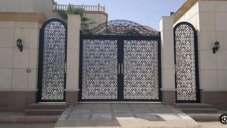 ورشة تلحيم حديد حدادة داخلية وخارجية شمال الرياض