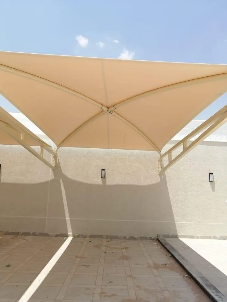 قماش PVC للمظلات ضد التمزق  PVC للممرات في الرياض