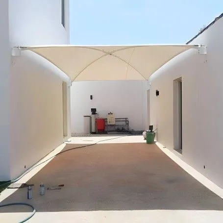 قماش PVC للمظلات ضد التمزق  PVC للممرات في الرياض