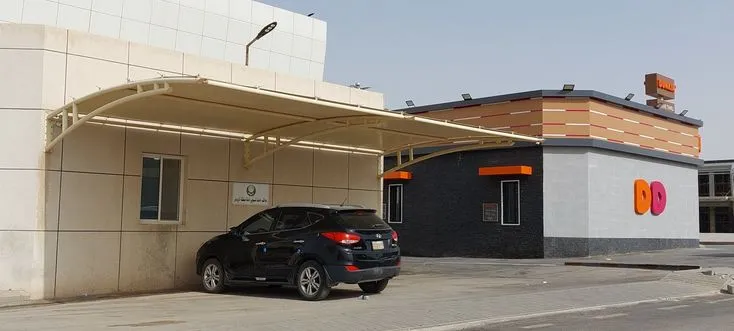 حداد مظلات سيارات قريب في الرياض