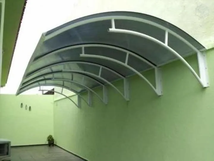 حداد مظلات سيارات قريب في الرياض