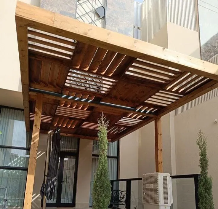 تركيب مظلة خشبية مدخل الرياض