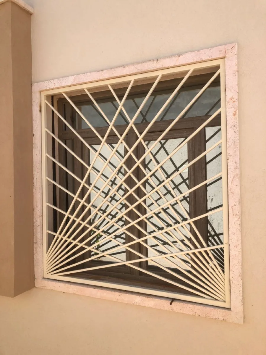 حداد متنقل  للصيانة  الابواب السريعة الرياض