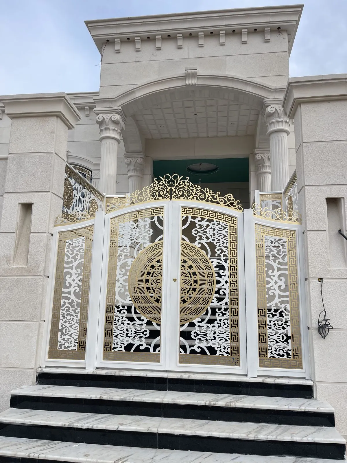 تصنيع أبواب حديد ليزر الرياض