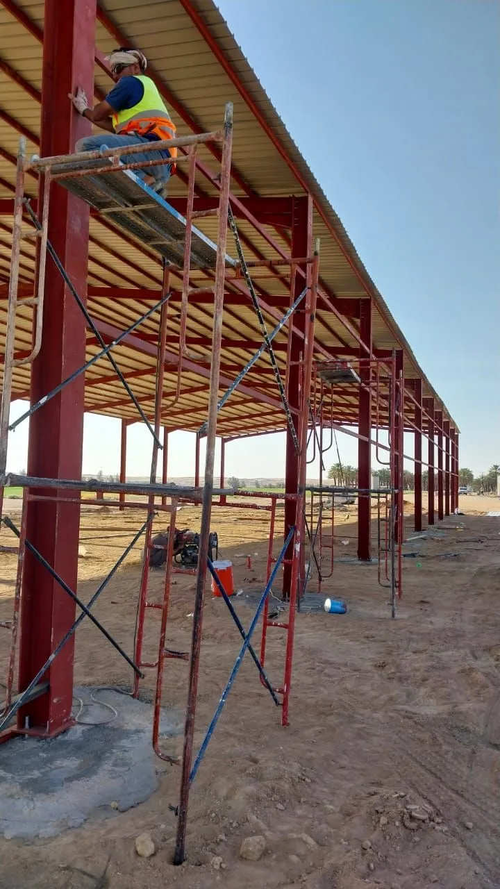 مقاول بناء تركيب مستودع مخزن في الرياض حي ام الحمام