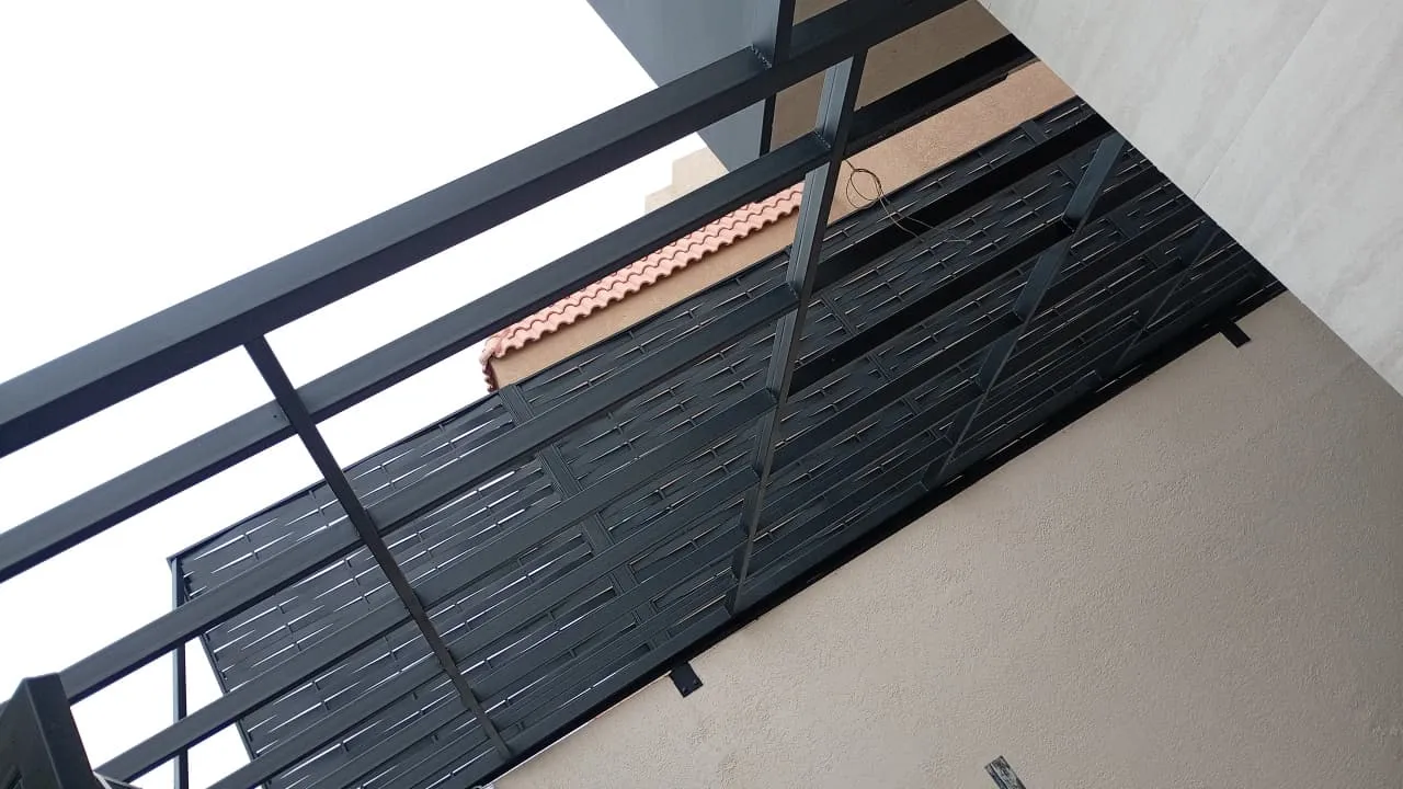 أفضل حدادة متنقلة صيانة مظلات حي الروضه