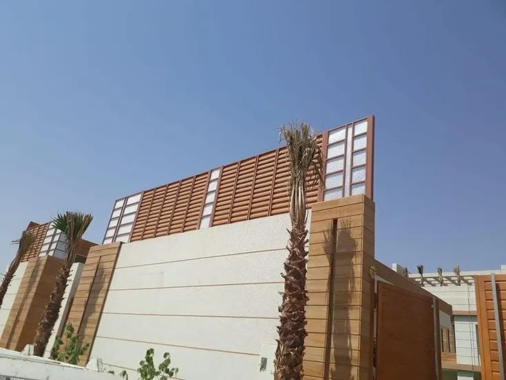 سواتر خشبية شرائح في جنوب الرياض