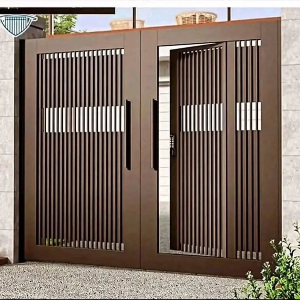 أبواب كلادينج النرجس بالرياض