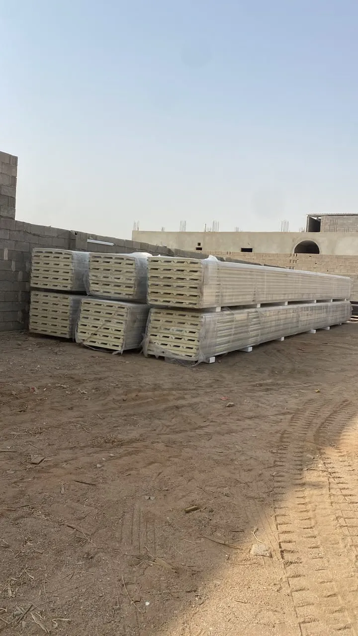 توريد ألواح ساندوتش بنل وتركيبها حي  الربوه 